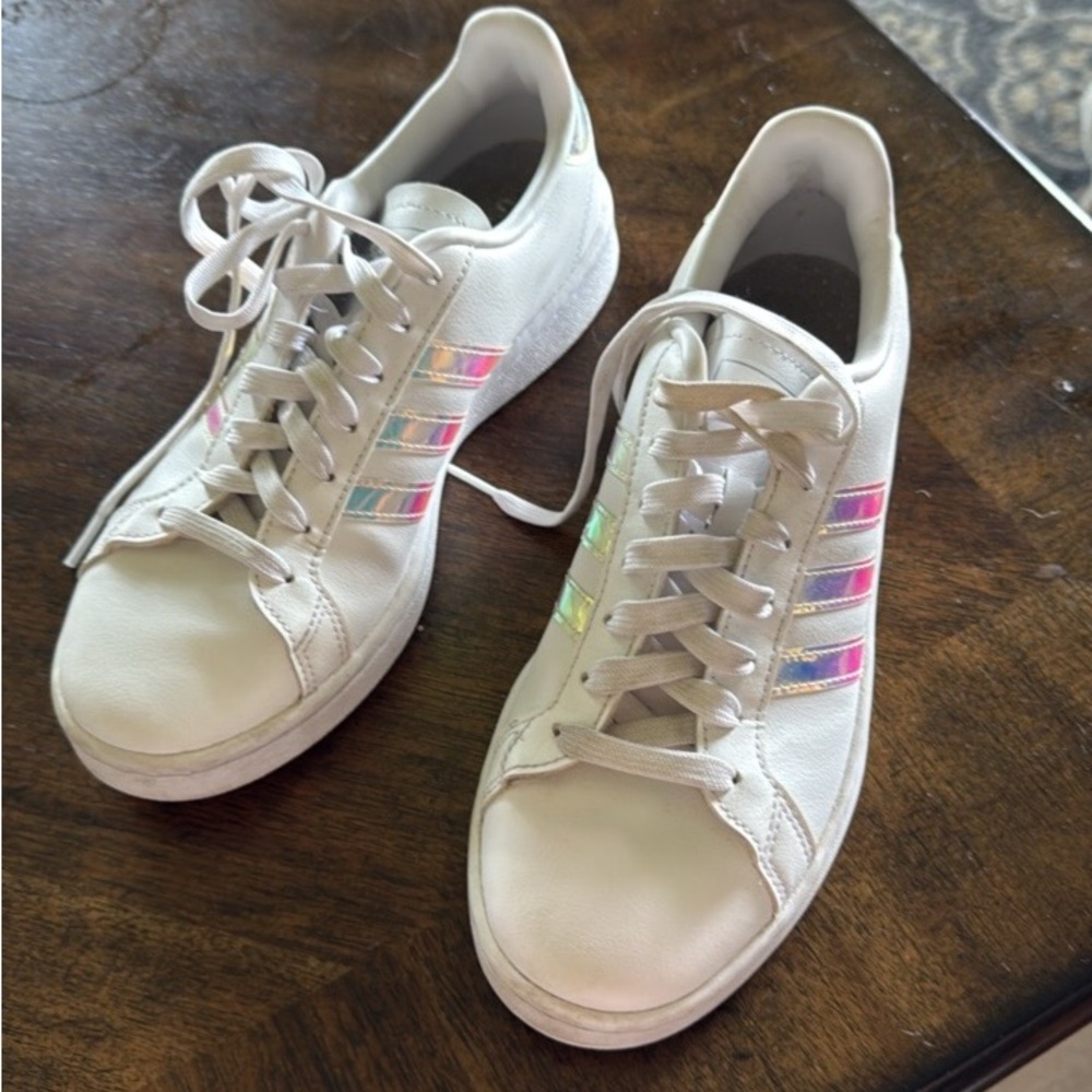 Adidas White and Pink Sneakers Modern Minimalist